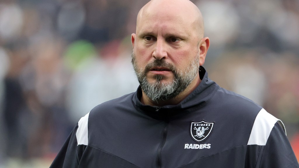 New York Giants to interview Carmen Bricillo for O-line coaching job